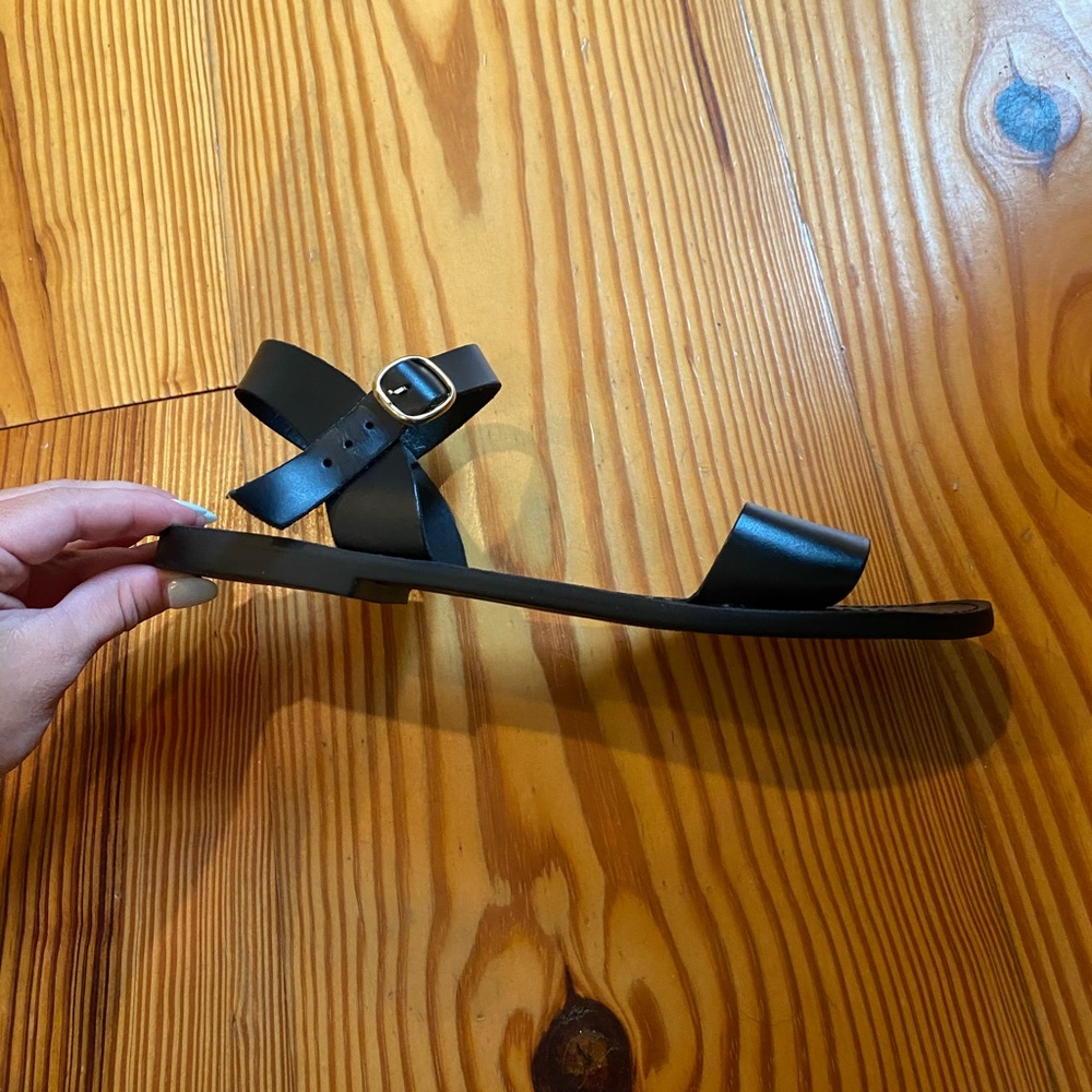 black steve madden sandals